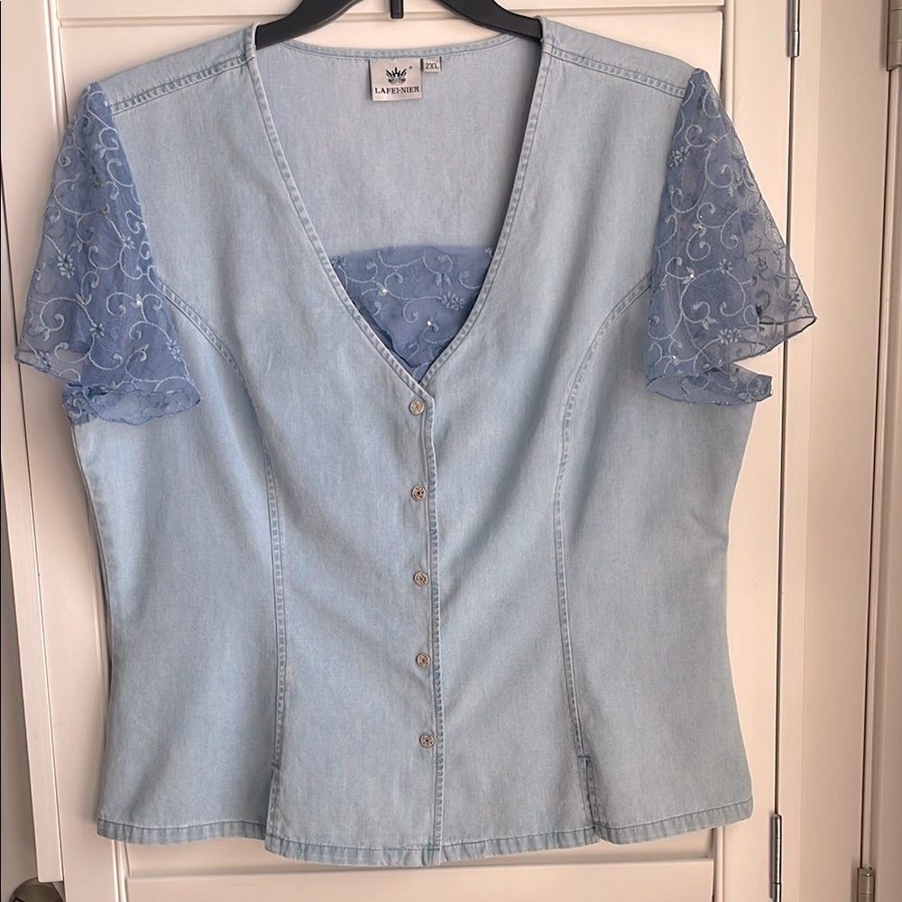 LAFEI-NIER PLUS SIZE CHAMBRAY SNAP FRONT VEST TOP